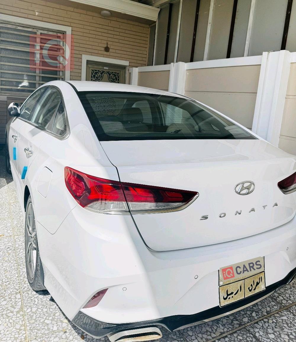 هیوندای سۆناتا